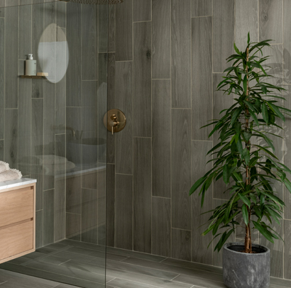 Oakhurst natural style tiles in a shower room